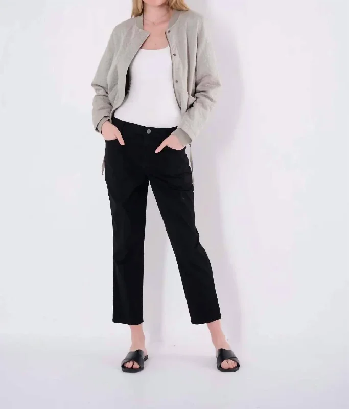 Calina Solid Pant In Black