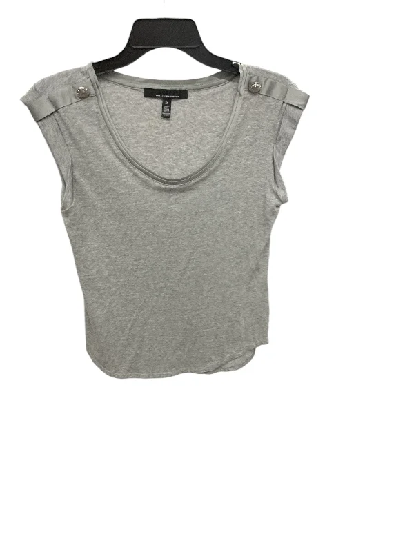 Top Sleeveless By White House Black Market In Grey, Size: Xs