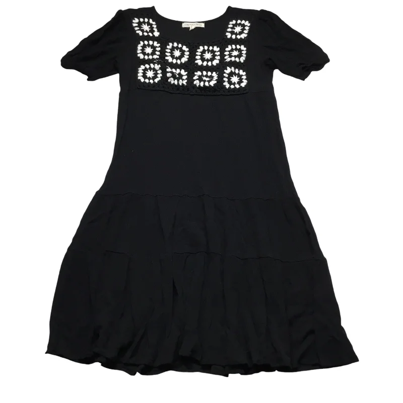 Dress Casual Short By Clothes Mentor In Black, Size: S