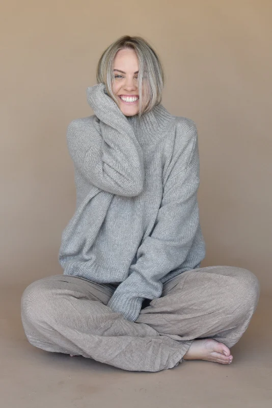 The Cashmere Carmel Sweater // Nutmeg